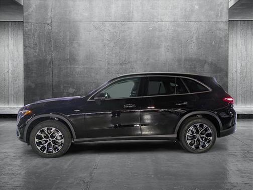 2025 Mercedes-Benz GLC 350e Base