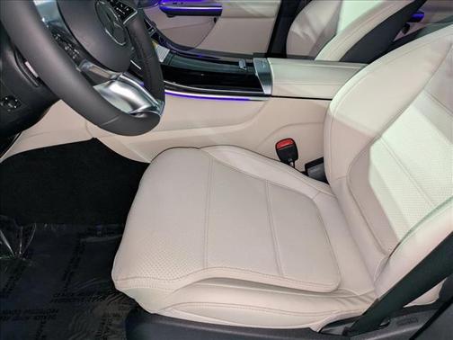 2026 Mercedes-Benz GLC 300 Base