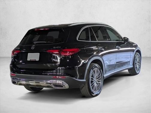 2025 Mercedes-Benz GLC 300 4MATIC