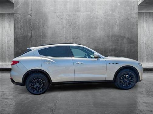 2018 Maserati Levante Base
