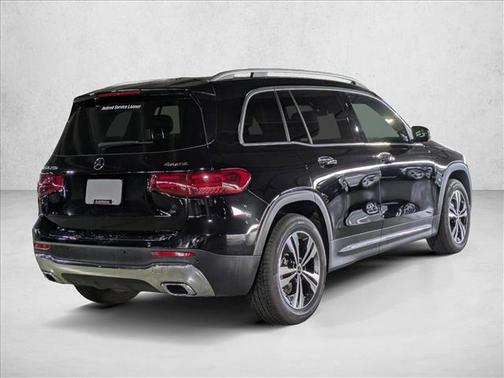 2025 Mercedes-Benz GLB 250 4MATIC