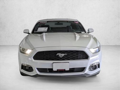 Oxford White 2016 Ford Mustang V6