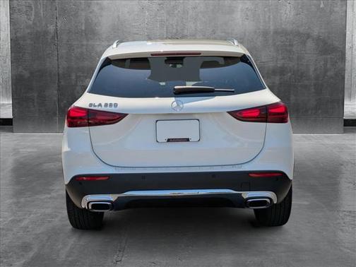 2025 Mercedes-Benz GLA 250 4MATIC
