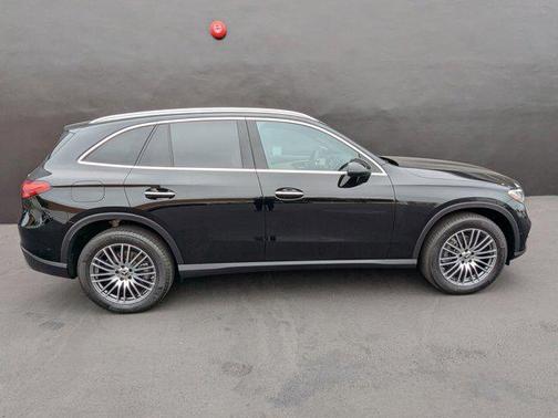 2024 Mercedes-Benz GLC 300 4MATIC