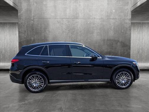 2024 Mercedes-Benz GLC 300 4MATIC