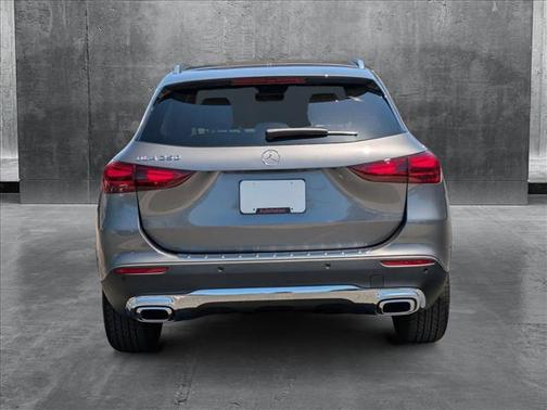 2025 Mercedes-Benz GLA 250 Base
