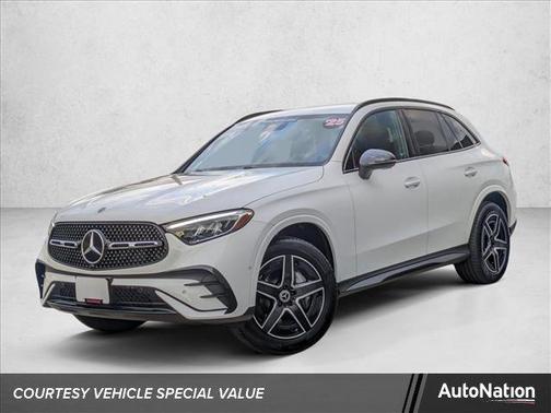 2025 Mercedes-Benz GLC 300 Base
