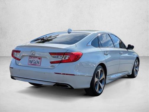 2018 Honda Accord Touring 2.0T