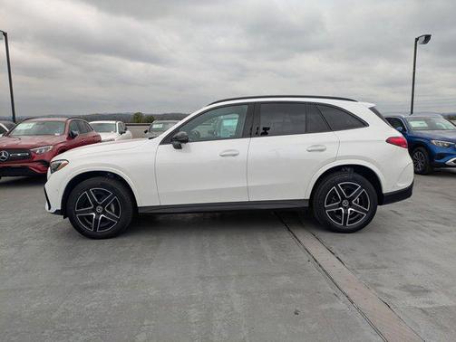 2025 Mercedes-Benz GLC 300 Base