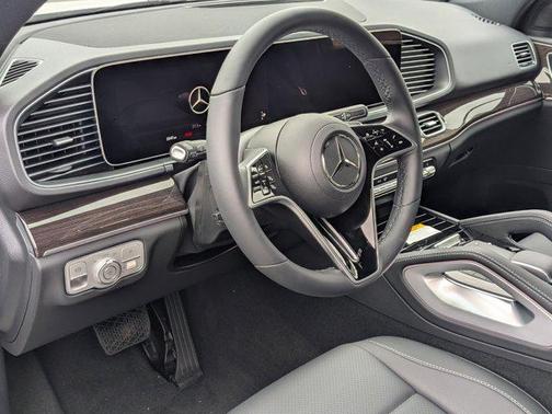 2025 Mercedes-Benz GLE 450 4MATIC
