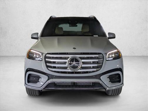 2026 Mercedes-Benz GLS 580 4MATIC