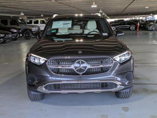 2025 Mercedes-Benz GLC 350e Base