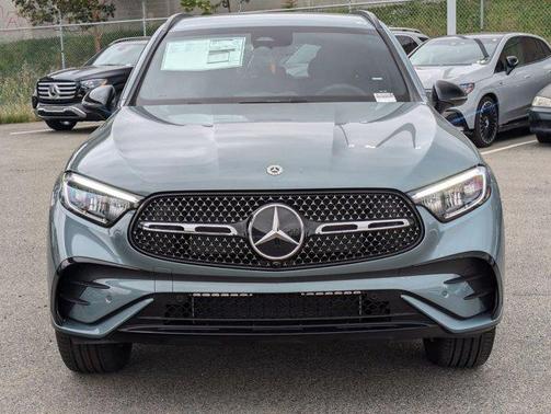 2025 Mercedes-Benz GLC 300 Base