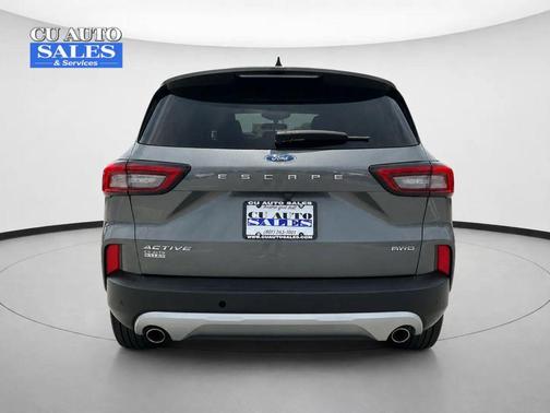 Carbonized Gray Metallic 2023 Ford Escape Active
