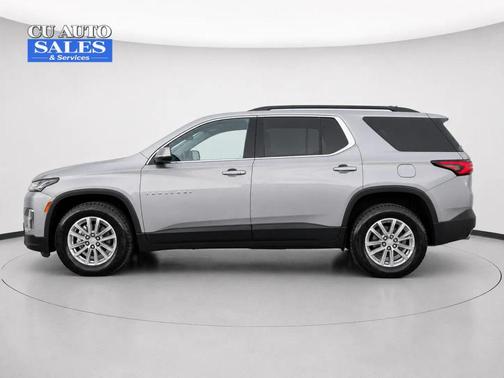 Silver 2023 Chevrolet Traverse LT Cloth