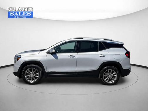 Quicksilver Metallic 2022 GMC Terrain SLT