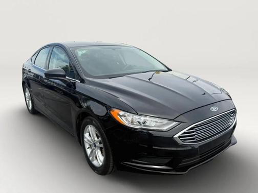 Shadow Black 2018 Ford Fusion SE