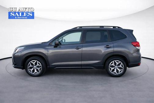 Magnetite Gray Metallic 2022 Subaru Forester Sport