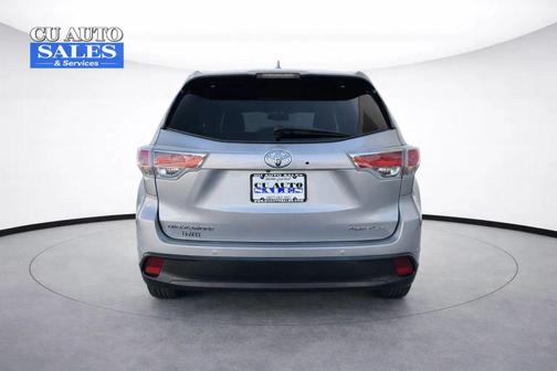 Silver Sky Metallic 2015 Toyota Highlander Limited