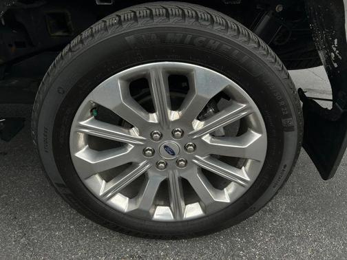 Star White Metallic Tri-Coat 2021 Ford F-150 Limited