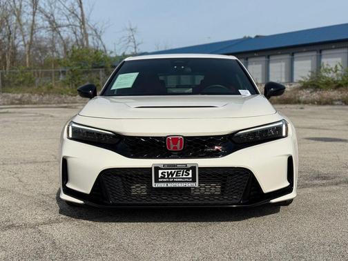 Championship White 2024 Honda Civic Type R