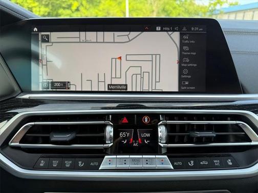 2022 BMW X7 M50i