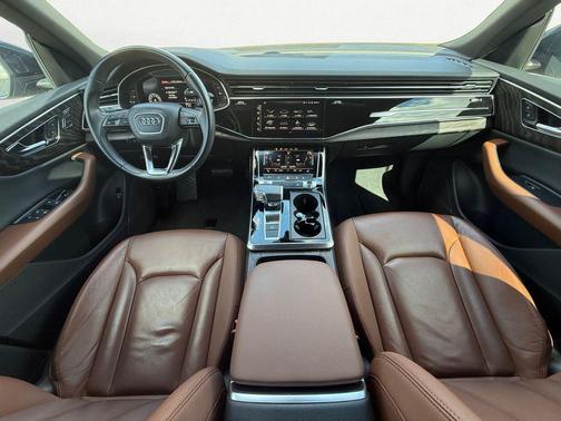 Night Black 2021 Audi Q8 55 Premium