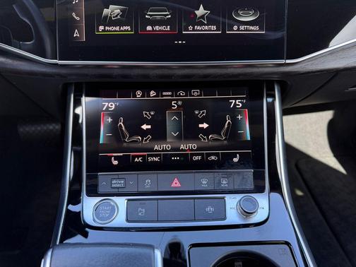 Night Black 2021 Audi Q8 55 Premium