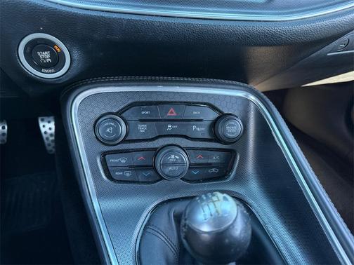 2015 Dodge Challenger R/T Plus