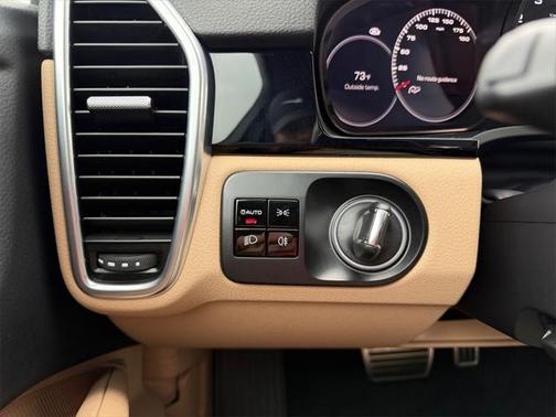 2019 Porsche Cayenne S