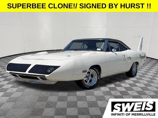 White 1970 Plymouth Roadrunner Base