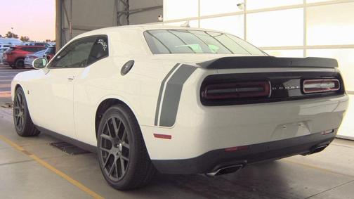 2016 Dodge Challenger R/T Scat Pack
