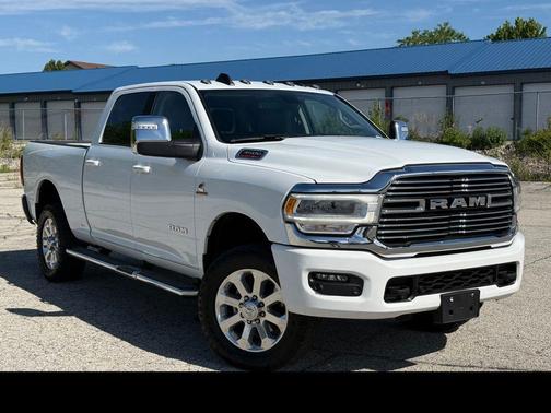 Bright White Clearcoat 2023 RAM 3500 Laramie Crew Cab 4x4 6'4' Box