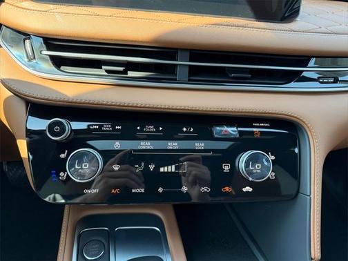 2025 INFINITI QX60 AUTOGRAPH
