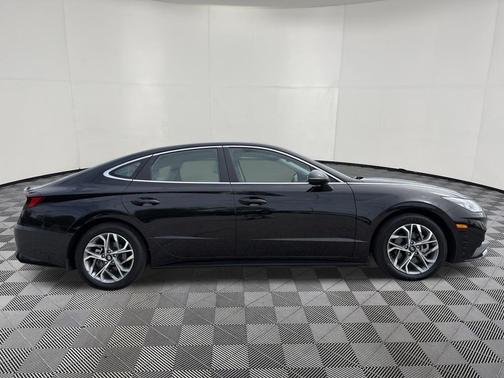 Onyx Black 2023 Hyundai SONATA SEL