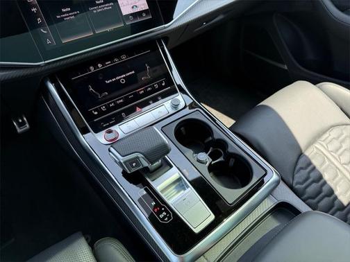 2023 Audi RS Q8 4.0T
