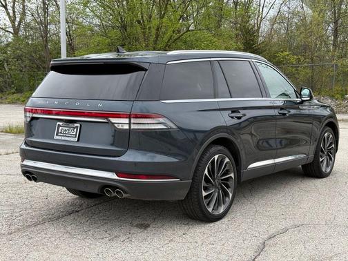 FLIGHT BLUE MET CC 2023 Lincoln Aviator Reserve AWD