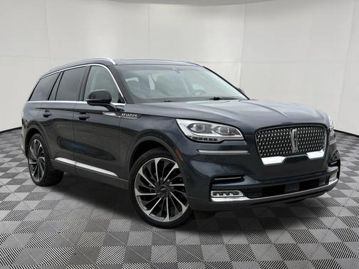 FLIGHT BLUE MET CC 2023 Lincoln Aviator Reserve AWD