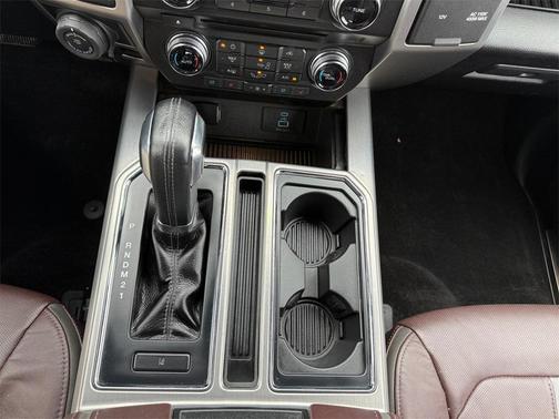 2016 Ford F-150 Platinum