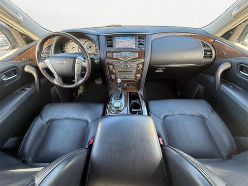 2017 INFINITI QX80 Base