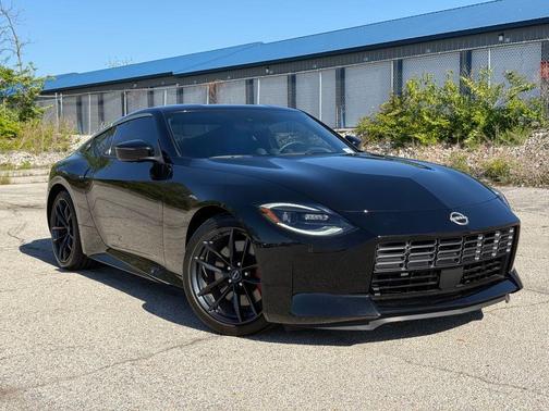 Black Diamond Pearl 2025 Nissan Z Performance Automatic Transmission