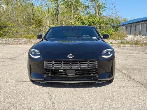 Black Diamond Pearl 2025 Nissan Z Performance Automatic Transmission