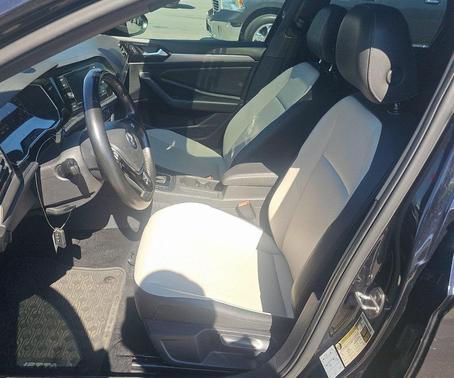 2020 Volkswagen Jetta 1.4T R-Line