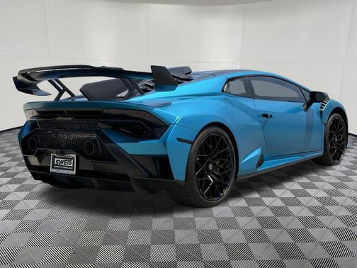 Blu Uranus Matt 2022 Lamborghini Huracan STO Coupe