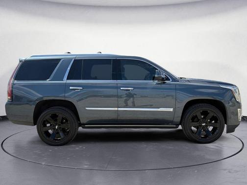 Shadow Metallic 2020 Cadillac Escalade Platinum