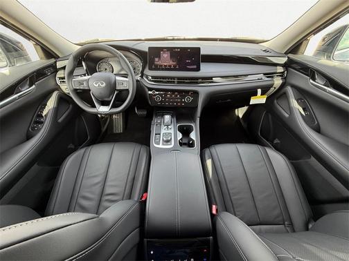 2025 INFINITI QX60 Pure