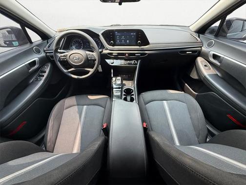 2020 Hyundai SONATA SE
