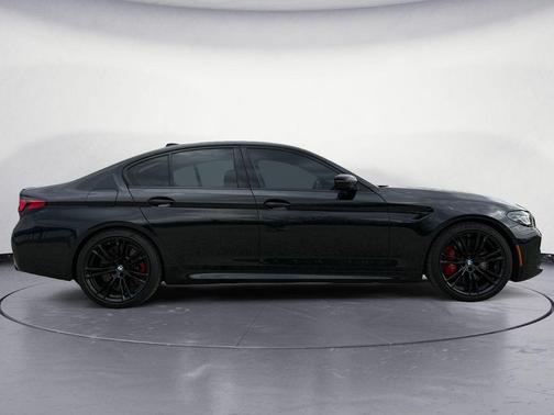 Black Sapphire Metallic 2023 BMW M5 Competition