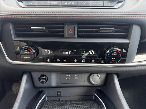 Boulder Gray Pearl 2025 Nissan Rogue Rock Creek
