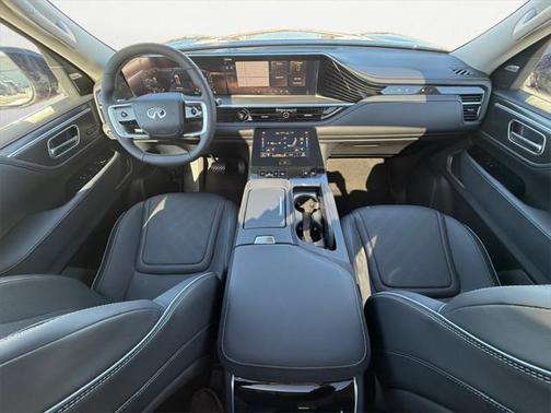 2025 INFINITI QX80 Luxe